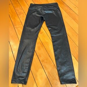 Shiny Charcoal Athleta Leggings